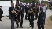 ПОЛИЦИЈА СПРЕМНА У БЛАЈБУРГУ: Усташка комеморација није најављена, чувари реда приправни ПОЛИЦИЈА СПРЕМНА У БЛАЈБУРГУ: Усташка комеморација није најављена, чувари реда приправни