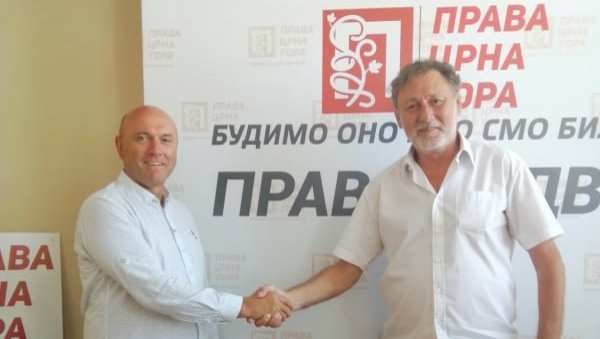ЗАЈЕДНО НА ИЗБОРЕ: Права Црна Гора и Демократски фронт спремни да победе ДПС у Будви ЗАЈЕДНО НА ИЗБОРЕ: Права Црна Гора и Демократски фронт спремни да победе ДПС у Будви
