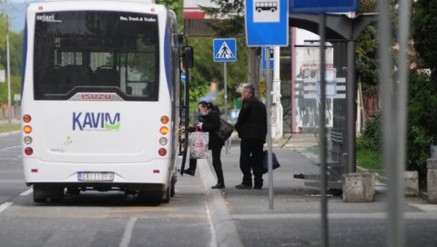 „ЛИНИЈАШИ“ ПОД ЛУПОМ: Појачана инспекцијска контрола нелегалних превозника у Краљеву „ЛИНИЈАШИ“ ПОД ЛУПОМ: Појачана инспекцијска контрола нелегалних превозника у Краљеву