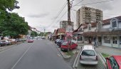 РУГЛО ЗЕМУНА: Због продаје на бувљаку Првомајска затрпана отпацима (ФОТО) РУГЛО ЗЕМУНА: Због продаје на бувљаку Првомајска затрпана отпацима (ФОТО)