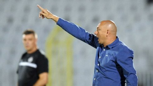 OGLASIO SE I TSC: Neshvatljivo... Počivaj u miru šefe OGLASIO SE I TSC: Neshvatljivo... Počivaj u miru šefe