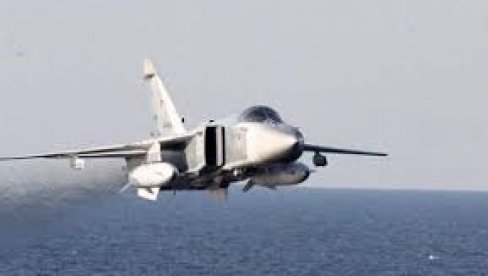 ОВАЦИЈЕ НА КРИМУ: Су-24М у ниском лету изнад пуне плаже (ВИДЕО) ОВАЦИЈЕ НА КРИМУ: Су-24М у ниском лету изнад пуне плаже (ВИДЕО)