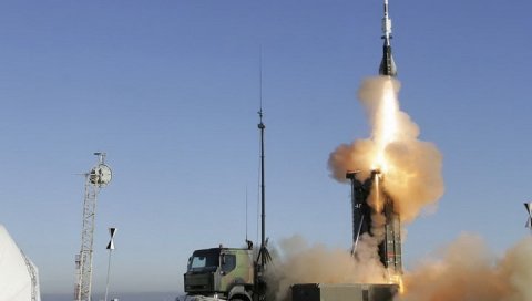 КИНЕСКЕ РАКЕТЕ УПЛАШИЛЕ ПЕНТАГОН: Вашингтон у страху да би Кина једног дана могла тим оружјем да изведе нуклеарни напад на САД КИНЕСКЕ РАКЕТЕ УПЛАШИЛЕ ПЕНТАГОН: Вашингтон у страху да би Кина једног дана могла тим оружјем да изведе нуклеарни напад на САД