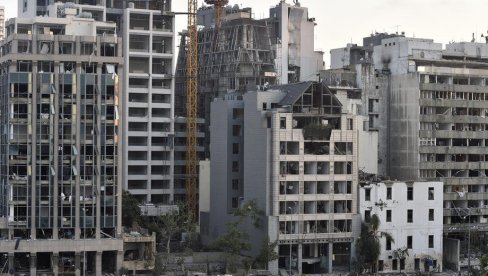 OSTAVILA IH BEZ DOMA: Gotovo 300.000 ljudi nema gde da se vrati, šteta 5 milijardi dolara OSTAVILA IH BEZ DOMA: Gotovo 300.000 ljudi nema gde da se vrati, šteta 5 milijardi dolara
