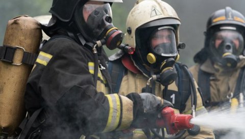 УЖАСНА НЕСРЕЋА У КАЋУ: Две особе страдале у пожару УЖАСНА НЕСРЕЋА У КАЋУ: Две особе страдале у пожару