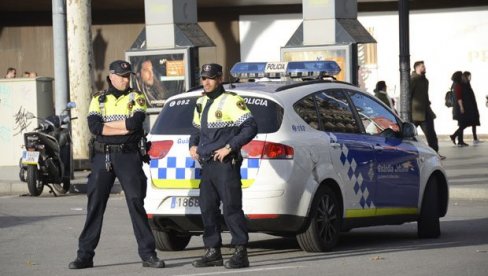 PROGLAŠENO VANREDNO STANJE U PRESTONICI: Najteže mere uvedene u Madridu, Španija na udaru virusa korona PROGLAŠENO VANREDNO STANJE U PRESTONICI: Najteže mere uvedene u Madridu, Španija na udaru virusa korona