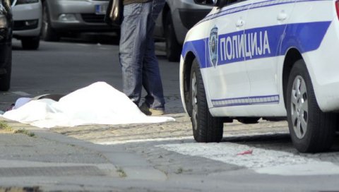 НОВИ ДЕТАЉИ ПУЦЊАВЕ НА БАЊИЦИ: Убијен младић (18), рањен његов пријатељ (21), полиција у потрази за нападачима блокирала Вождовац НОВИ ДЕТАЉИ ПУЦЊАВЕ НА БАЊИЦИ: Убијен младић (18), рањен његов пријатељ (21), полиција у потрази за нападачима блокирала Вождовац