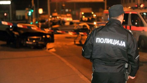 НЕПРЕСУШНИ ИЗВОРИ ОРУЖЈА НА КОСОВУ: Како функицонишу сурови црногорски кланови НЕПРЕСУШНИ ИЗВОРИ ОРУЖЈА НА КОСОВУ: Како функицонишу сурови црногорски кланови