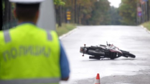 TEŠKA SAOBRAĆAJNA NESREĆA KOD BORSKOG JEZERA: Motorciklisti teško povređena ruka