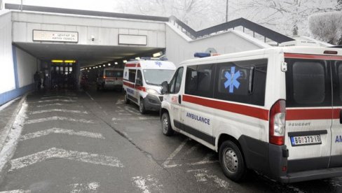 JOŠ SEDMORO DECE ZAVRŠILO NA VMA: Situacija trovanja alkoholom sve ozbiljnija JOŠ SEDMORO DECE ZAVRŠILO NA VMA: Situacija trovanja alkoholom sve ozbiljnija