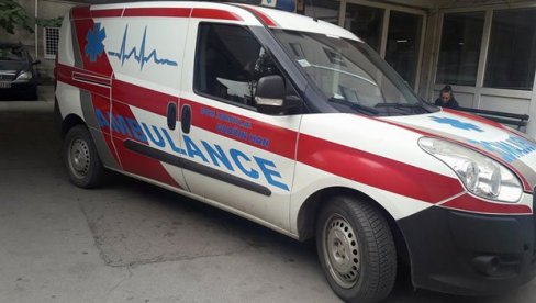 TRAGEDIJA KOD ALEKSINCA: Devojčica (4) istrčala na put, poginula na licu mesta TRAGEDIJA KOD ALEKSINCA: Devojčica (4) istrčala na put, poginula na licu mesta