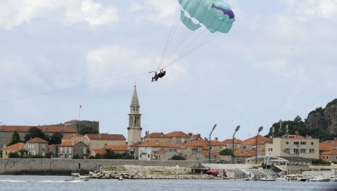Држављани Србије који у Црној Гори имају некретнине у великом проблему: Ево и због чега Држављани Србије који у Црној Гори имају некретнине у великом проблему: Ево и због чега