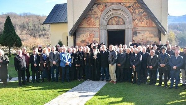 ПОДРШКА СПЦ И ЊЕНИМ ЕПАРХИЈАМА: Веће народних скупштина српског народа у Црној Гори ПОДРШКА СПЦ И ЊЕНИМ ЕПАРХИЈАМА: Веће народних скупштина српског народа у Црној Гори