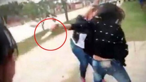 SAZNANJA IZ ISTRAGE: Devojčice u Novom Sadu se tukle zbog para - SEVALI NOŽEVI SAZNANJA IZ ISTRAGE: Devojčice u Novom Sadu se tukle zbog para - SEVALI NOŽEVI