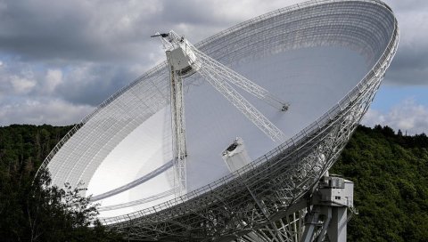 СИГНАЛ ИЗ ДУБОКОГ СВЕМИРА УЗБУНИО ПЛАНЕТУ: Трајао је само пола секунде, научници разрадили теорију која објашњава све СИГНАЛ ИЗ ДУБОКОГ СВЕМИРА УЗБУНИО ПЛАНЕТУ: Трајао је само пола секунде, научници разрадили теорију која објашњава све