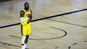 JOŠ JEDNOM JE ISPISAO ISTORIJU: Lebron DŽejms postao jedini igrač u NBA ligi koji je uradio ovo JOŠ JEDNOM JE ISPISAO ISTORIJU: Lebron DŽejms postao jedini igrač u NBA ligi koji je uradio ovo