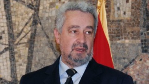 ПРОФ. ЗДРАВКО КРИВОКАПИЋ: Сазрело је да Мило оде, а да се Црна Гора уједини ПРОФ. ЗДРАВКО КРИВОКАПИЋ: Сазрело је да Мило оде, а да се Црна Гора уједини