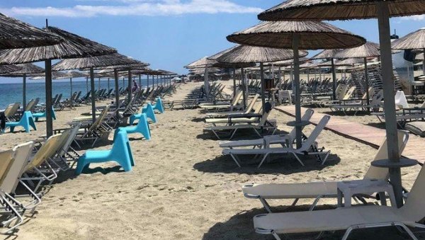 НАГЛИ СКОК БРОЈА ЗАРАЖЕНИХ У ГРЧКОЈ: Влада разматра увођење још драстичнијих мера у циљу сузбијања епидемије НАГЛИ СКОК БРОЈА ЗАРАЖЕНИХ У ГРЧКОЈ: Влада разматра увођење још драстичнијих мера у циљу сузбијања епидемије