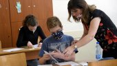ДЕФИНИТИВНА ОДЛУКА: Ево како ће у школама од септембра бити организована настава ДЕФИНИТИВНА ОДЛУКА: Ево како ће у школама од септембра бити организована настава