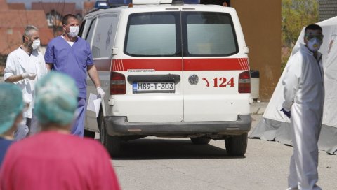 НОВИ ПРЕСЕК КОРОНЕ У РС: Још 81 особа заражена вирусом, преминуо Бањалучанин НОВИ ПРЕСЕК КОРОНЕ У РС: Још 81 особа заражена вирусом, преминуо Бањалучанин