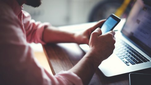 НАГРАЂЕНА НАЈБОЉА АПЛИКАЦИЈА: Пет најбољих гимназијских тимова учествовало у изради апликације НАГРАЂЕНА НАЈБОЉА АПЛИКАЦИЈА: Пет најбољих гимназијских тимова учествовало у изради апликације