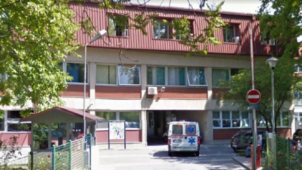 НОВОСТИ САЗНАЈУ: Девојчица која је попила 70 антидепресива пребачена у Београд - ево у каквом је сада стању НОВОСТИ САЗНАЈУ: Девојчица која је попила 70 антидепресива пребачена у Београд - ево у каквом је сада стању