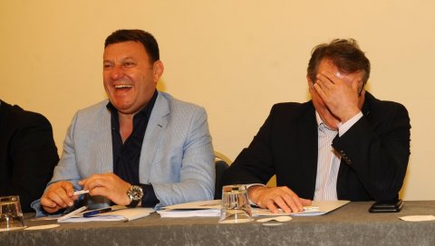 КУВА СЕ НА ЈАДРАНУ: Бокан сазвао састанак клубова без Звезде и ФМП! КУВА СЕ НА ЈАДРАНУ: Бокан сазвао састанак клубова без Звезде и ФМП!