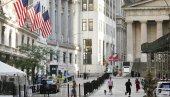TRAŽI SE KUPAC ZA POSRNULU AMERIČKU BANKU: Šest banaka dobilo ponudu TRAŽI SE KUPAC ZA POSRNULU AMERIČKU BANKU: Šest banaka dobilo ponudu