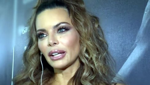 ОГЛАСИЛА СЕ НИКОЛИНА ПИШЕК: Открила како се она и ћерка осећају после тровања! ОГЛАСИЛА СЕ НИКОЛИНА ПИШЕК: Открила како се она и ћерка осећају после тровања!
