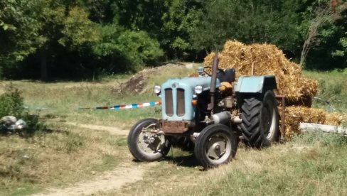 ТРАГЕДИЈА КОД СОКОЦА: Припадник оружаних снага БиХ погинуо у превртању трактора ТРАГЕДИЈА КОД СОКОЦА: Припадник оружаних снага БиХ погинуо у превртању трактора
