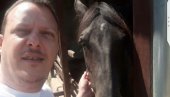 ОДБЕГЛИ КОЊ ЈУРИ БЕОГРАДОМ: Последњи пут виђен на Миријевском булевару (ФОТО/ВИДЕО) ОДБЕГЛИ КОЊ ЈУРИ БЕОГРАДОМ: Последњи пут виђен на Миријевском булевару (ФОТО/ВИДЕО)