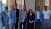 Додик на састанку са шефовима дипломатско-конзуларних Представништва БиХ Додик на састанку са шефовима дипломатско-конзуларних Представништва БиХ
