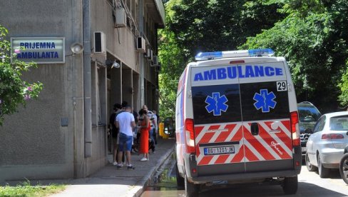У ОВИМ ГРАДОВИМА ЈЕ НАЈВИШЕ ЉУДИ У САМОИЗОЛАЦИЈИ: Они држе рекорд у Србији, нису ни Београд ни Нови Сад У ОВИМ ГРАДОВИМА ЈЕ НАЈВИШЕ ЉУДИ У САМОИЗОЛАЦИЈИ: Они држе рекорд у Србији, нису ни Београд ни Нови Сад