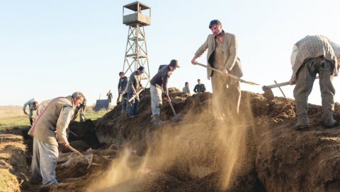 НА СЕТУ ДАРЕ БИЛО ПОТРЕСНО: Златан Видовић о улогама у серијама, филму Дара из Јасеновца и позоришту НА СЕТУ ДАРЕ БИЛО ПОТРЕСНО: Златан Видовић о улогама у серијама, филму Дара из Јасеновца и позоришту