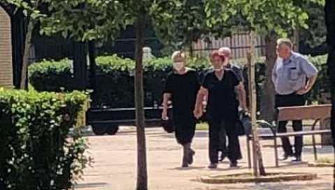 НЕМАЊА ЈЕ САДА СА АНЂЕЛИМА: На вршачком гробљу сахрањена тромесечна беба коју је отац тукао до смрти НЕМАЊА ЈЕ САДА СА АНЂЕЛИМА: На вршачком гробљу сахрањена тромесечна беба коју је отац тукао до смрти