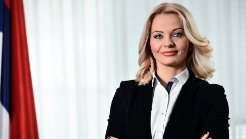ПРОСЛАВЕ УЗ СТРИКТНЕ МЕРЕ: Ево како ће да се славе матуре у Српској ПРОСЛАВЕ УЗ СТРИКТНЕ МЕРЕ: Ево како ће да се славе матуре у Српској