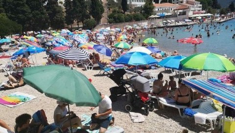 ПЛАНИРАТЕ ДА ИДЕТЕ КОЛИМА НА МОРЕ? Ово су главни савети и упутства пред путовање ПЛАНИРАТЕ ДА ИДЕТЕ КОЛИМА НА МОРЕ? Ово су главни савети и упутства пред путовање