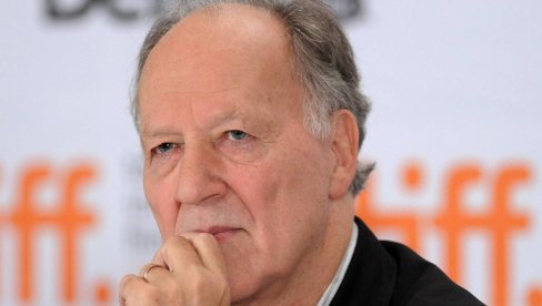 КЊИГА ВЕРНЕРА ХЕРЦОГА О ХОДАЊУ ПО ЛЕДУ: Отворите прозор, умем да летим! КЊИГА ВЕРНЕРА ХЕРЦОГА О ХОДАЊУ ПО ЛЕДУ: Отворите прозор, умем да летим!