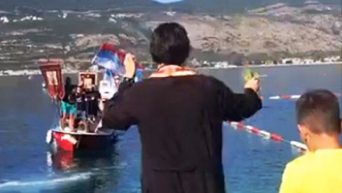 ТРОБОЈКЕ БЛИСТАЈУ НАД ЈАДРАНОМ: Још једна литија на мору, Бока јасно рекла - Не дамо светиње! (ФОТО) ТРОБОЈКЕ БЛИСТАЈУ НАД ЈАДРАНОМ: Још једна литија на мору, Бока јасно рекла - Не дамо светиње! (ФОТО)