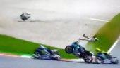 NEVIDLJIVA SILA SAČUVALA ŽIVOT ROSIJU: Stravičan udes Zarka i Morbidelija, motori leteli preko staze (VIDEO) NEVIDLJIVA SILA SAČUVALA ŽIVOT ROSIJU: Stravičan udes Zarka i Morbidelija, motori leteli preko staze (VIDEO)
