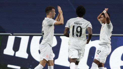 BEZ ZLATANA: Perišić izabrao pet najboljih igrača u istoriji Intera tu je i Stanković BEZ ZLATANA: Perišić izabrao pet najboljih igrača u istoriji Intera tu je i Stanković