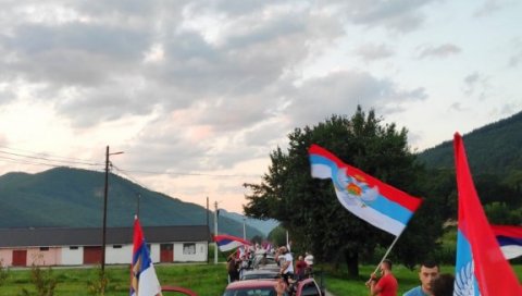 ПРОСЛАВА ПОБЕДЕ: Мило и ДПС изгубили слави се и у Грахову код Никшића ПРОСЛАВА ПОБЕДЕ: Мило и ДПС изгубили слави се и у Грахову код Никшића