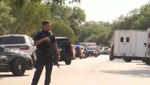 TROJE UBIJENO, A PETORO RANJENO U PUCNJAVI U TEKSASU: Preživeli hitno prebačeni u lokalne bolnice TROJE UBIJENO, A PETORO RANJENO U PUCNJAVI U TEKSASU: Preživeli hitno prebačeni u lokalne bolnice