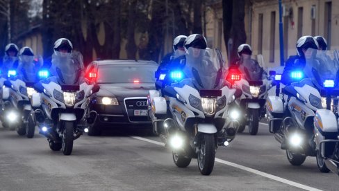 НАЈСАВРЕМЕНИЈИ МОТОЦИКЛИ У ВОЈСЦИ СРБИЈЕ: Најбољи у својој класи (ФОТО) НАЈСАВРЕМЕНИЈИ МОТОЦИКЛИ У ВОЈСЦИ СРБИЈЕ: Најбољи у својој класи (ФОТО)