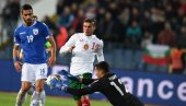 ФУДБАЛЕР СЕРИЈЕ А ЗАРАЖЕН: Покупио вирус корона код куће, а припреме само што нису почеле ФУДБАЛЕР СЕРИЈЕ А ЗАРАЖЕН: Покупио вирус корона код куће, а припреме само што нису почеле