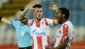 ZVEZDINA PETARDA: Ben i Ivanić se poigravali sa Evropom (FOTO/VIDEO) ZVEZDINA PETARDA: Ben i Ivanić se poigravali sa Evropom (FOTO/VIDEO)