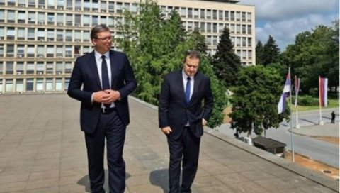 САСТАНАК ВУЧИЋА И ДАЧИЋА: Разговор о предстојећим сусретима у Вашингтону и Бриселу САСТАНАК ВУЧИЋА И ДАЧИЋА: Разговор о предстојећим сусретима у Вашингтону и Бриселу