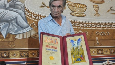 ХРИСОВУЉА ПОЕЗИЈИ ДУБОКОГ ПОИСТОВЕЋЕЊА: Признање песнику Милану Ненадићу ХРИСОВУЉА ПОЕЗИЈИ ДУБОКОГ ПОИСТОВЕЋЕЊА: Признање песнику Милану Ненадићу
