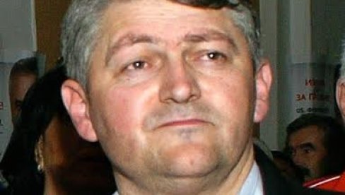MALI ZVORNIK: Jevtiću i Tadiću novi mandati MALI ZVORNIK: Jevtiću i Tadiću novi mandati