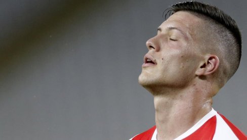 SRPSKI REPREZENTATIVCI BAŠ NEMAJU SREĆE: Luka Jović zaražen virusom korona SRPSKI REPREZENTATIVCI BAŠ NEMAJU SREĆE: Luka Jović zaražen virusom korona